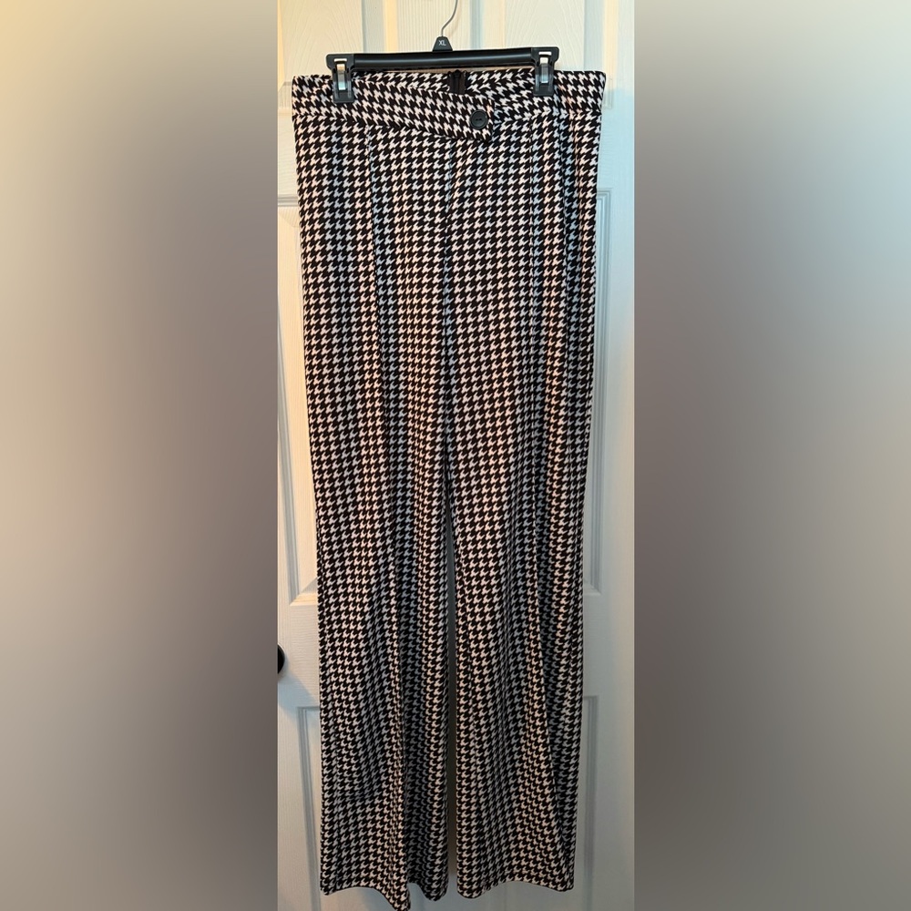 NWT Fashion Nova Wide Leg Pant